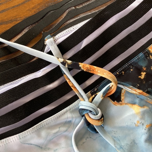 Shein Green Marble Constrast Print One-Piece Mesh Swimsuit Size 6/L - Picture 5 of 11